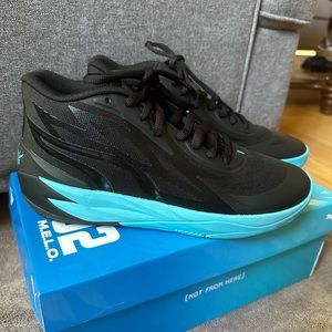 LaMelo Ball MB.02 puma black-blue atoll